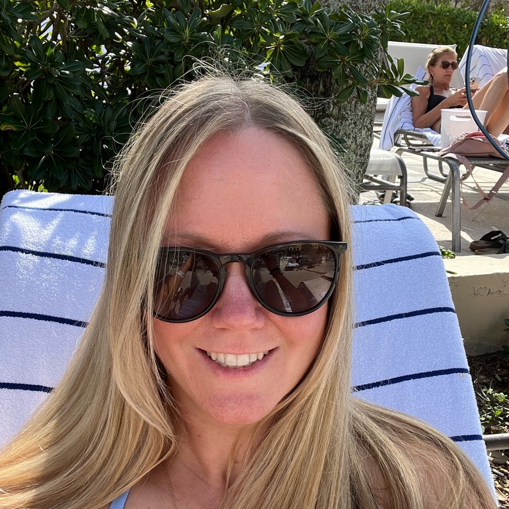 Meet your Posher, Carrie
